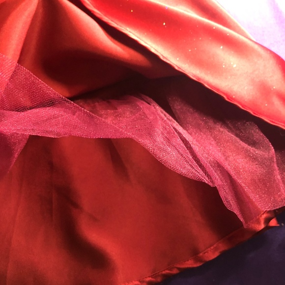 📌An Original by Patricia Simpson Christmas Dress - Formal Dress - Picture 4 of 13